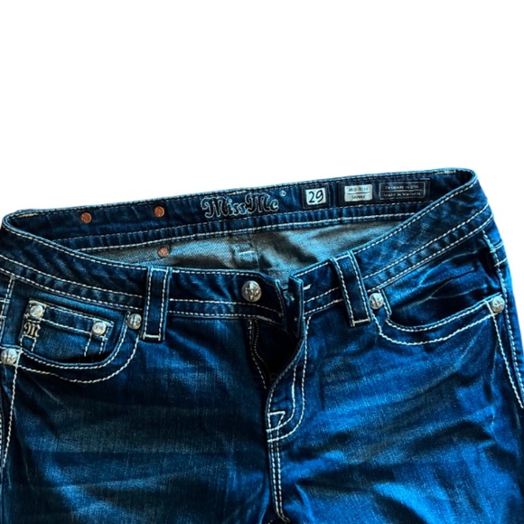 Miss Me Women's  Mid-Rise Skinny Jean - Picture 5 of 6